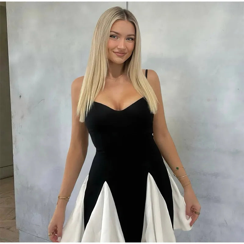 Robe longue plissée à col en V, dos nu, élégante et sans manches pour femmes